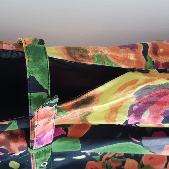 Uttam London Women’s Floral Empire Waist Dress w beaded details | EUC | Wedding - Picture 10 of 17